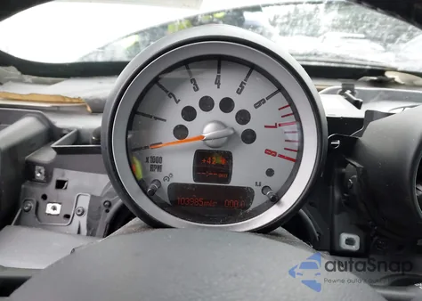 2009 Mini Cooper S z USA, uszkodzony, nr VIN WMWMF73509TW80524